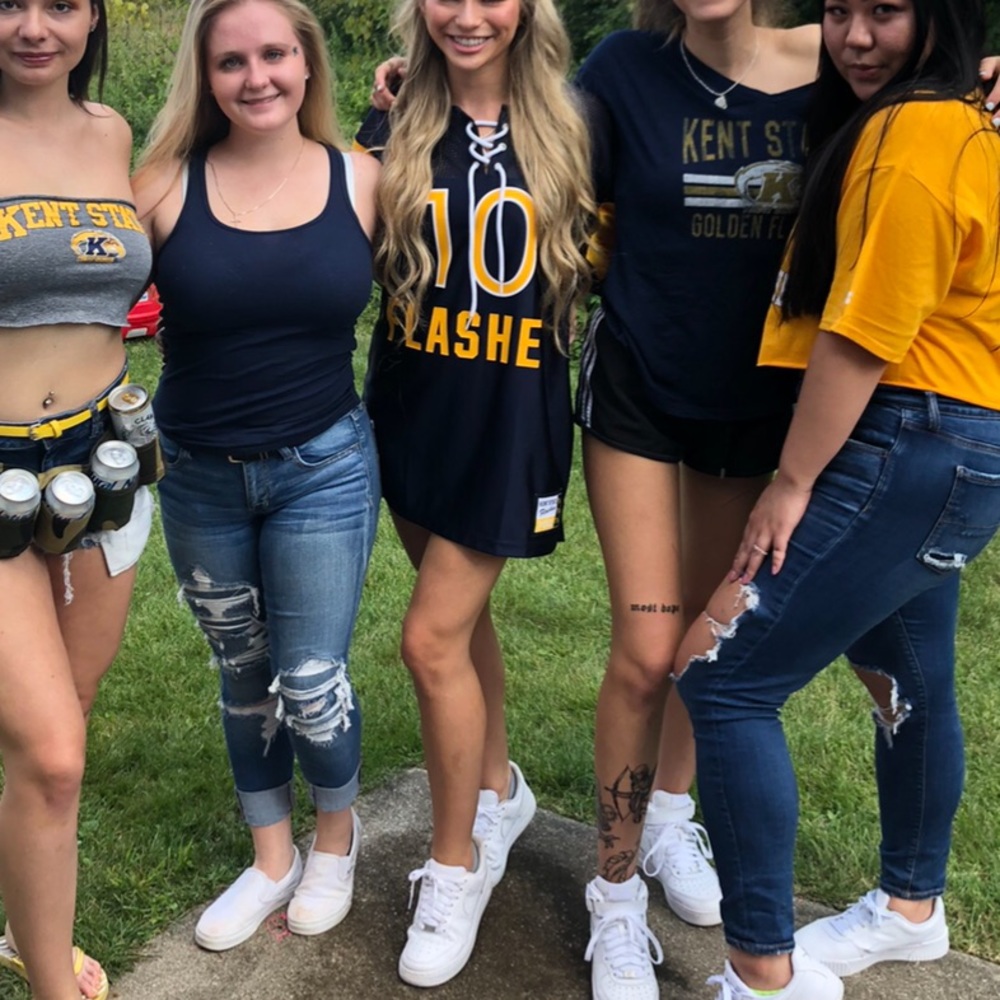VS pink Kent State jersey